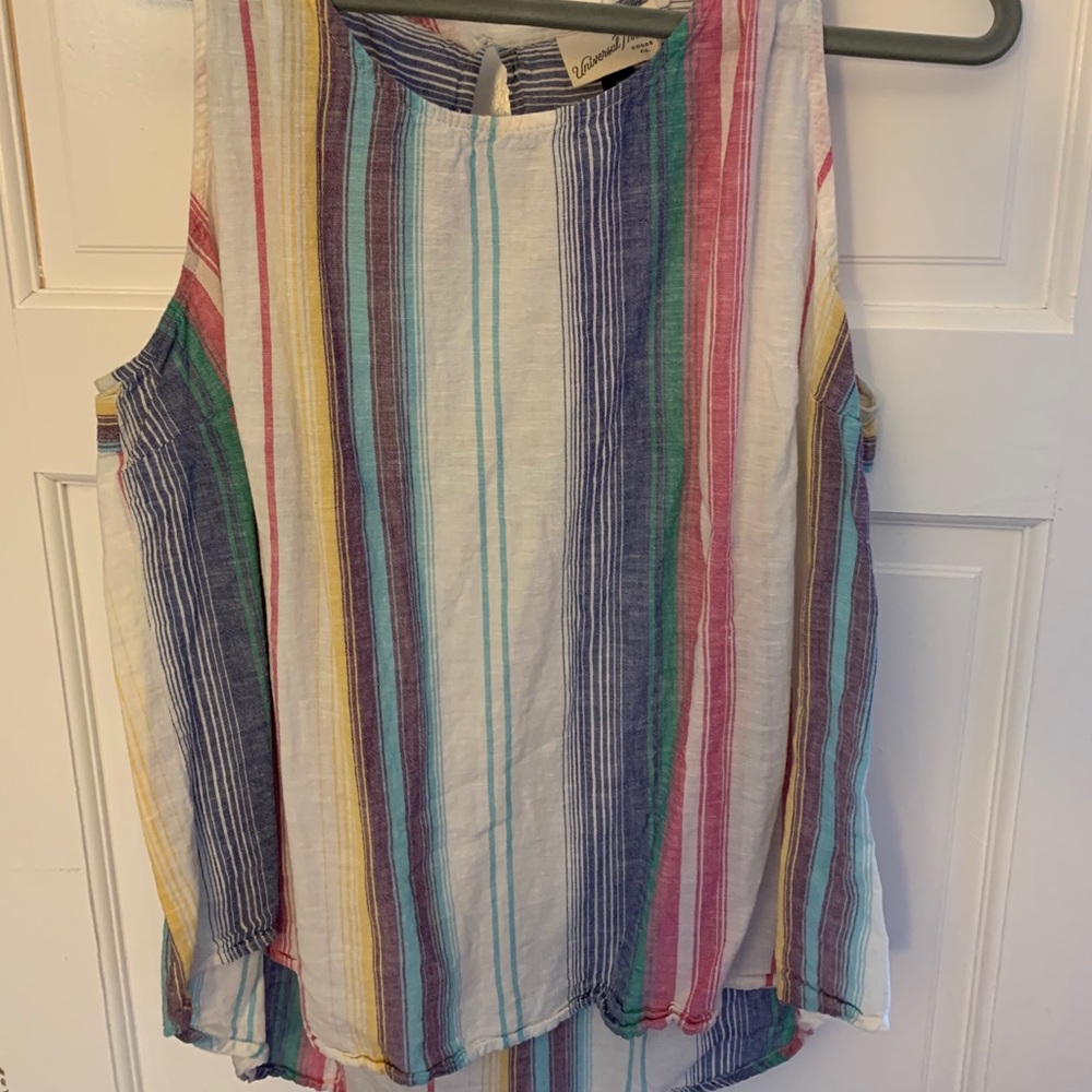 Universal Thread Sleeveless Linen Top